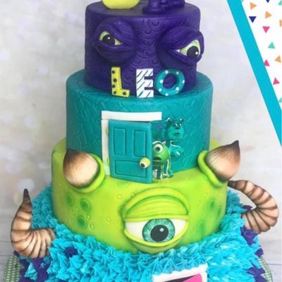 Custom Cakes