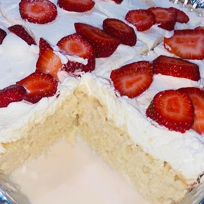 Strawberry Tres Leches cake- Whole Pan 