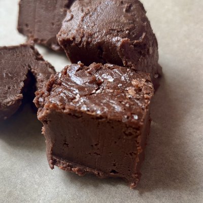 Fudge- GF, Vegan, Top 14 Allergen Friendly!