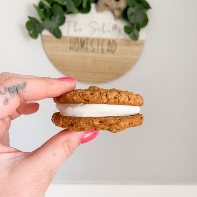 Oatmeal Cream Pies