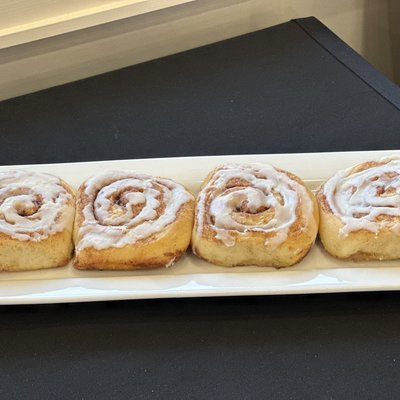 Cinnamon Rolls 6 Pk