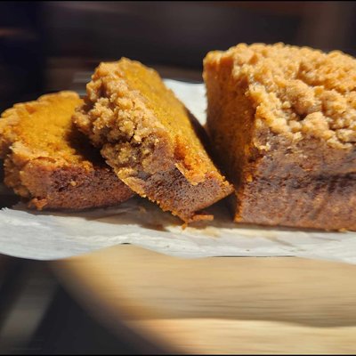 Streusel Topped Pumpkin Bread w/Maple Glaze