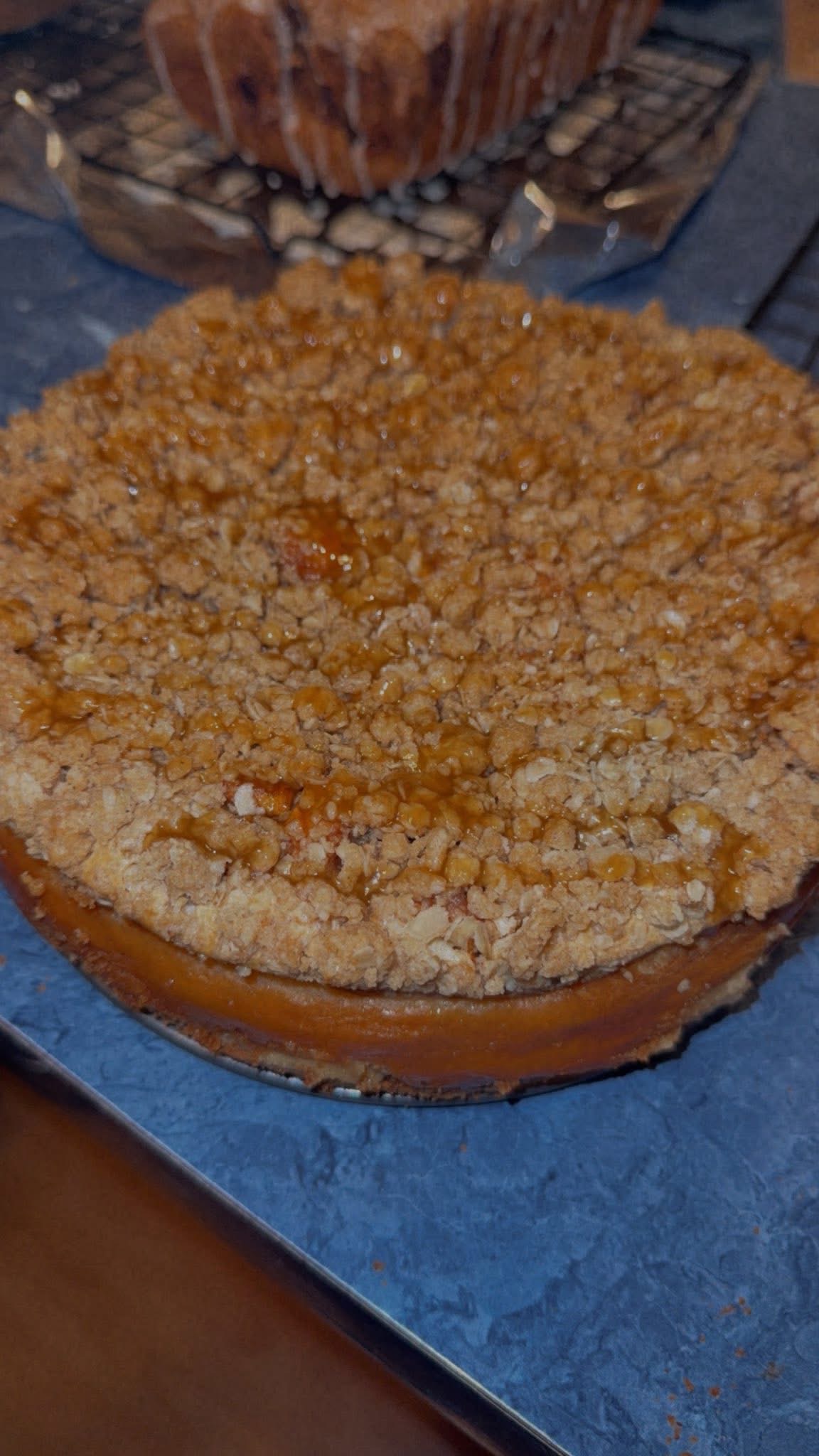 Caramel Apple Crumb Cheesecake