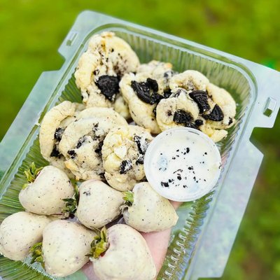 Cookies And Creme Combo Box 