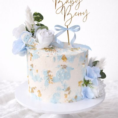 8" Celebration Cake