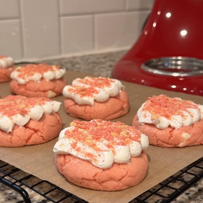  One Dozen Strawberry Crunch 