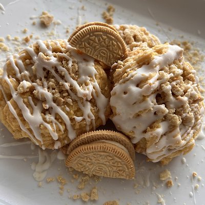 Golden White Oreo