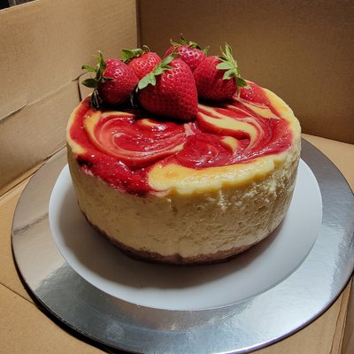 6.5" Strawberry Cheesecake
