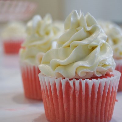 Cupcakes (Dozen)