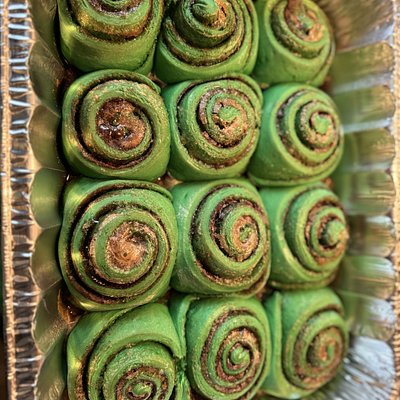 Cinnamon Rolls 