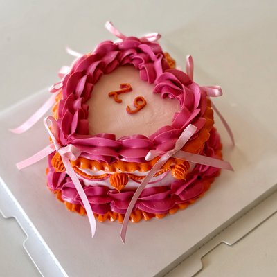Heart Shaped Bento Cake 