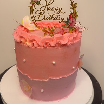 Custom Cake 6 Inch 3 Layers