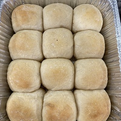 12 Sourdough dinner rolls