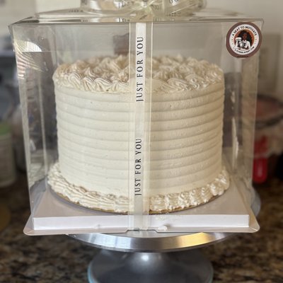 9” Round Cake 