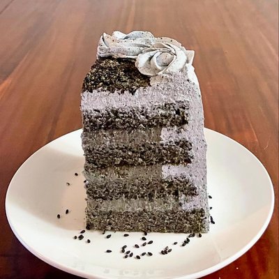 Black Sesame - 6 Inch Round
