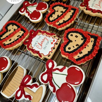 Dozen Sugar Cookies- 3-4 Designs