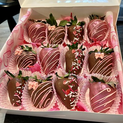 Dozen Chocolate  Covered Strawberries 
