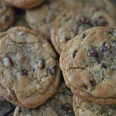Brown Butter Sourdough Chocolate Chip Cookies 