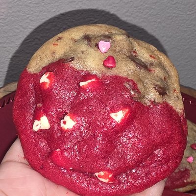 Velvet Duo  Cookies 