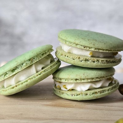 Pistachio Macarons (Dozen)