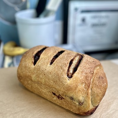 Vanilla Soaked Raisin & cinnamon Sourdough  Sandwich Loaf      28 oz