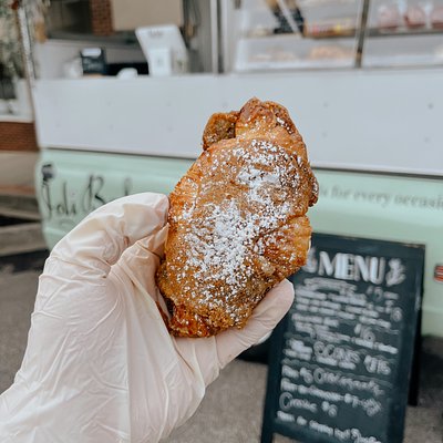 Crookies (Croissant + Choc Chip Cookie)