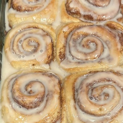 🪩4 CINNABUNS 🪩