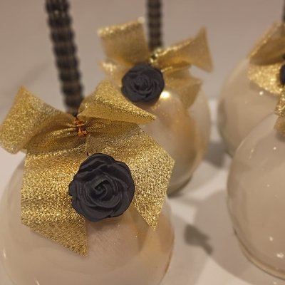 Classic Party- 6 Dozen