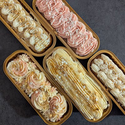 Mini Loaf Cakes (QTY: 10)