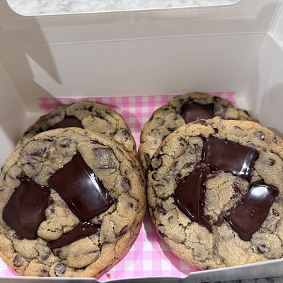 Classic Chocolate Chunk