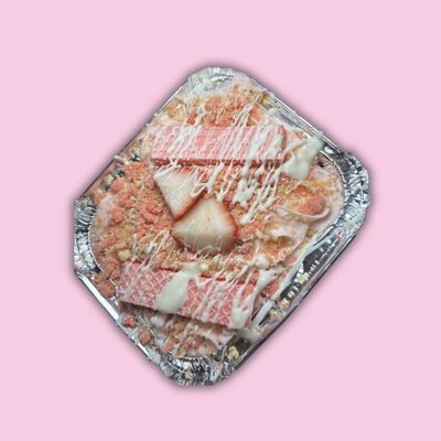 Strawberry Crunch Cake Pan  [Temple only]