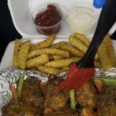 8 Piece Wing Combo