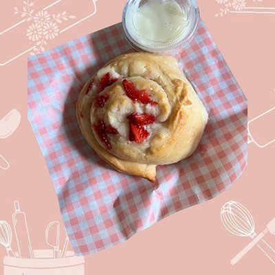 Strawberry Cheesecake Rolls- 2 Pack