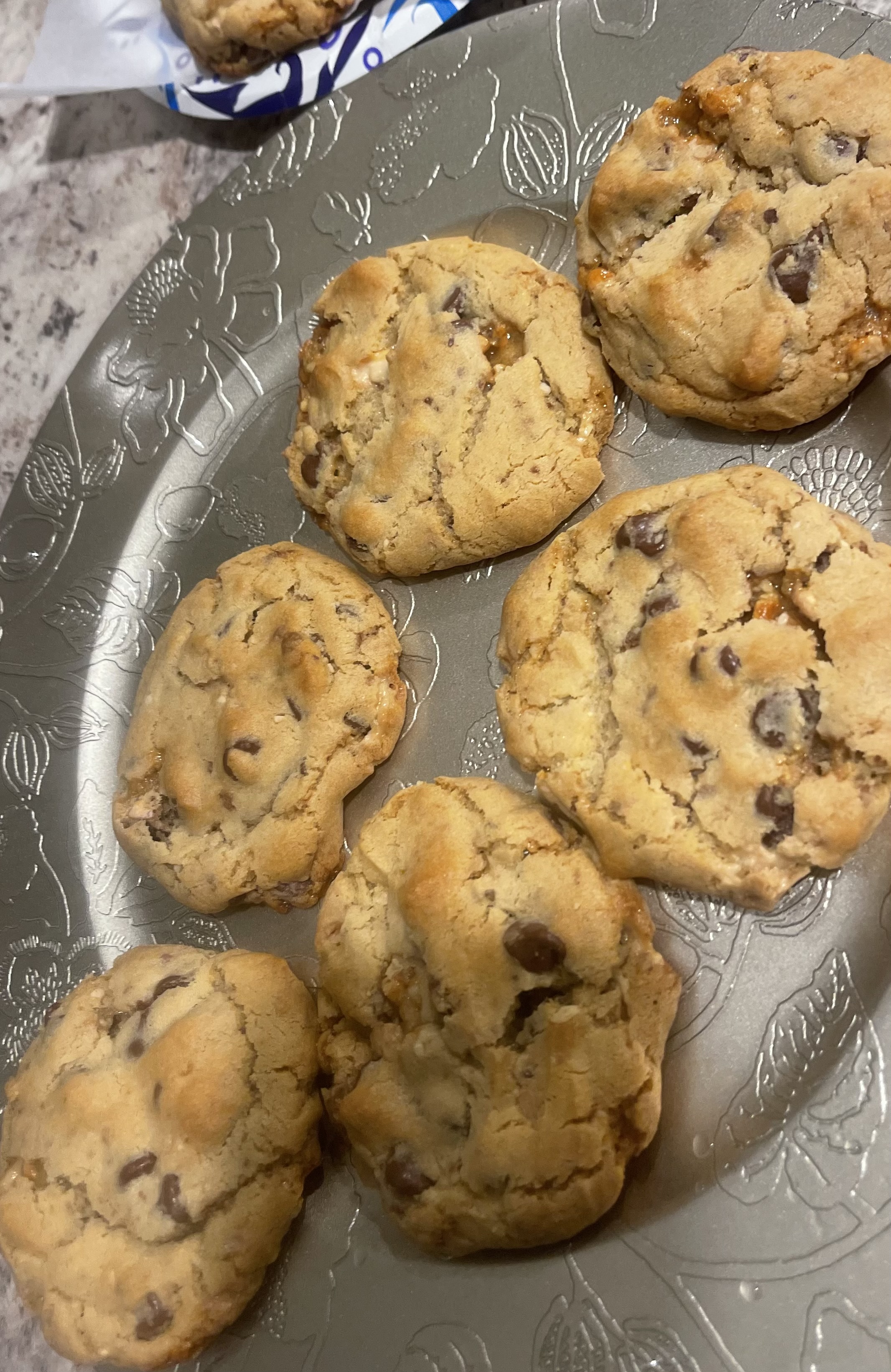 Chocolate Chip Snickers Cookies 