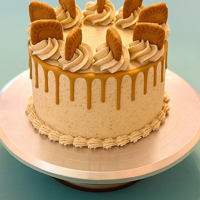 Biscoff 6 in. Cake