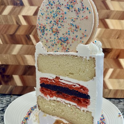 Megamac Cake