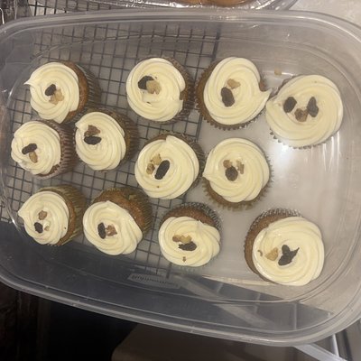 [Copy] CUSTOM cupcakes