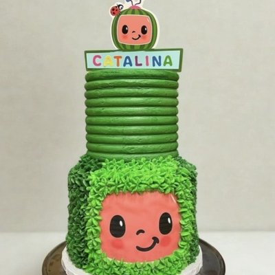 8 & 10in Two-Tiered Cakes 