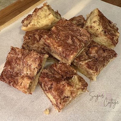 Cinnamon Swirl BLONDIES
