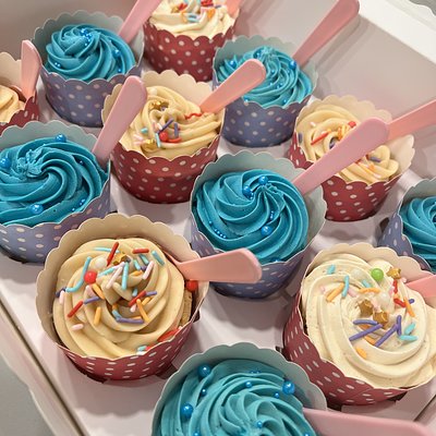 12-Pack Cookie Cupcake Box