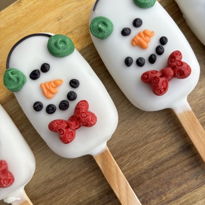 Cakesicles