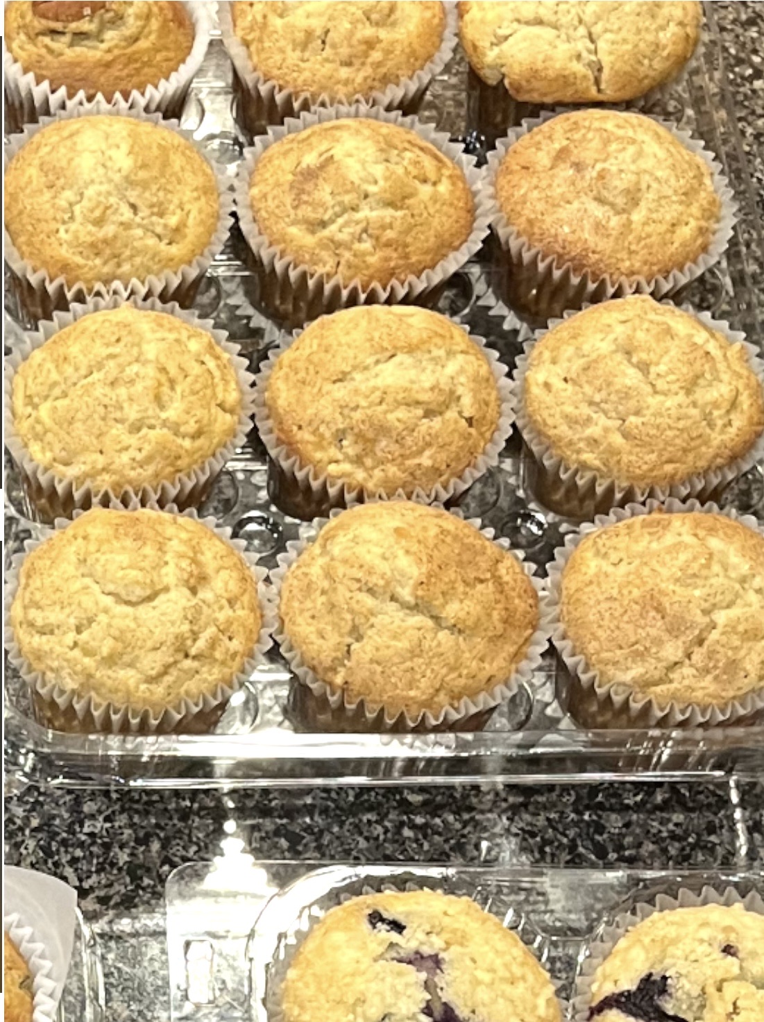 Apple cinnamon muffins