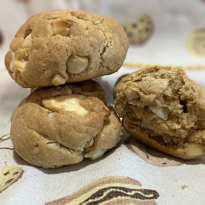 White Chocolate Macadamia Nut Cookies (1 Dozen)