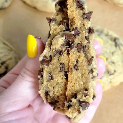 Chocolate Chip Cookies 