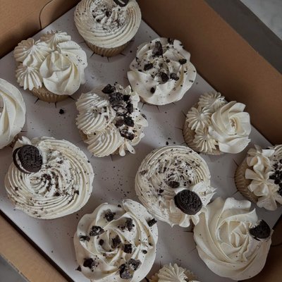 Specialty Cupcakes 