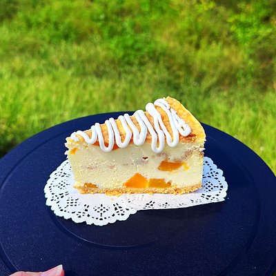 Peach Cobbler Cheesecake