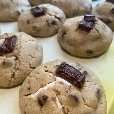 Stuffed S’mores Cookie 