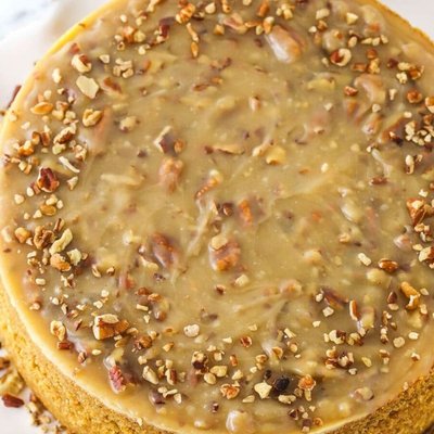 9" Pecan Praline Cheesecake