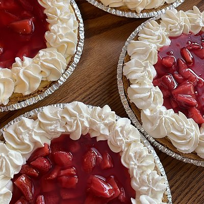 Cheesecake Pies 