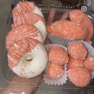 Strawberry Crunch Box